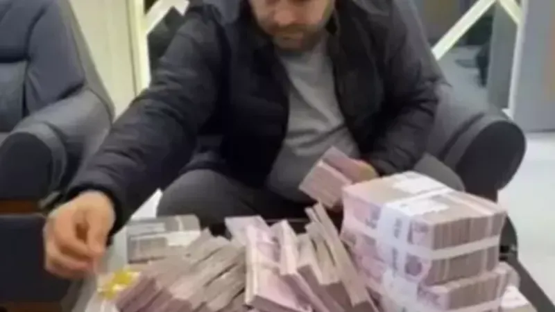 Aile Boyu Dolandırıp TikTok'ta Paylaştılar