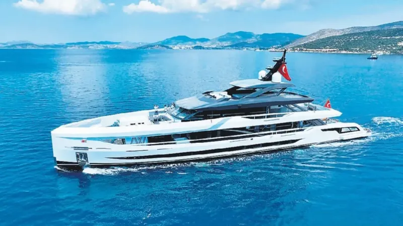 Bodrum'da Lüks Yat Fuarı: 28 Milyon Dolarlık Göz Kamaştıran Tekne!