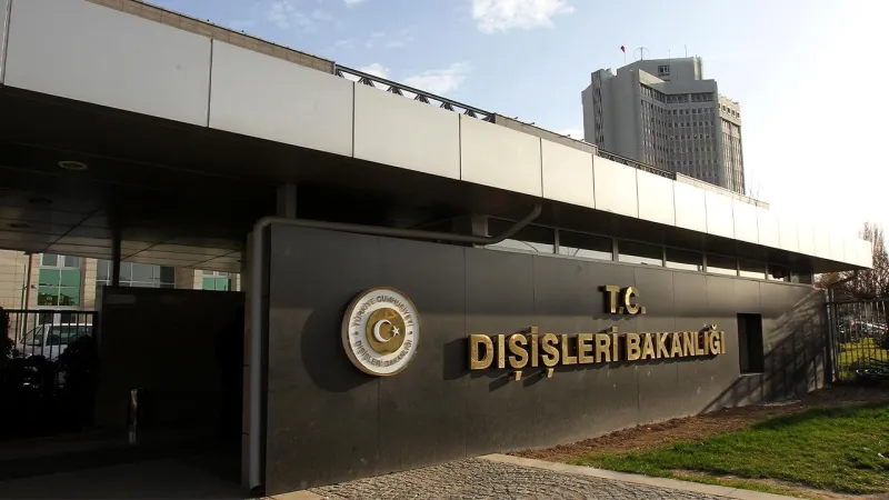 Kıbrıs'ta İzinsiz Gemi! Dışişleri'nden Sert Tepki