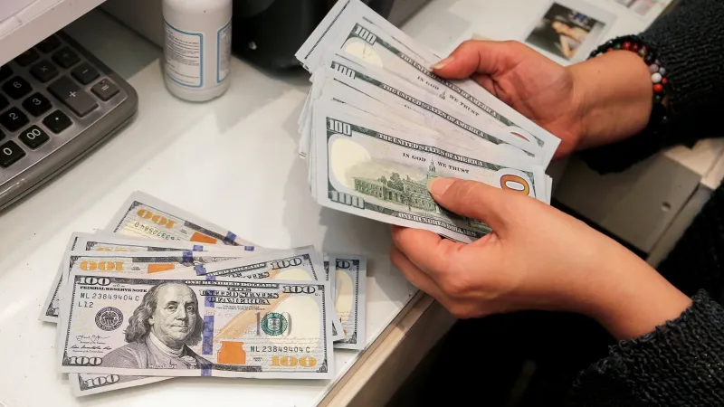 Dolar Rekor Kırdı! 39 TL Sınırını Aştı! İşte Uzman Yorumları