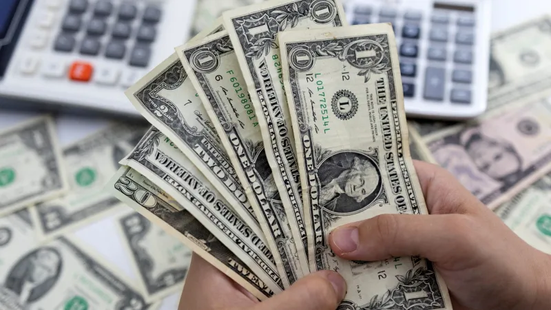 Dolar haftaya yükselişle başladı! Çatışmalar izleniyor