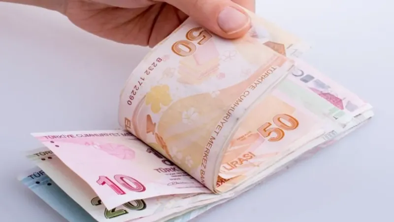 Emekliye %51'lik promosyon zammı! 16.881 TL ve üstü maaş alan SSK BAĞ-KUR'luya ocakta yeni tarife