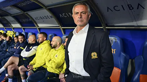Mourinho Fenerbahçe'de Kalacak mı? İşte Şok Karar!