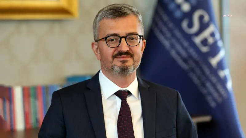Özgür Özel'e Sert Tepki: İletişim Başkanı'ndan Akıl Tutulması Yorumu!