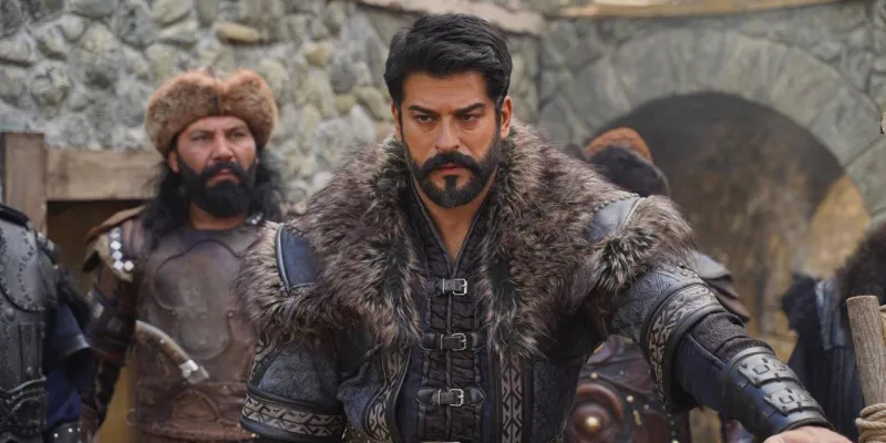 Burak Özçivit'in Serveti Dudak Uçuklattı! Kuruluş Osman Mıknatısı!
