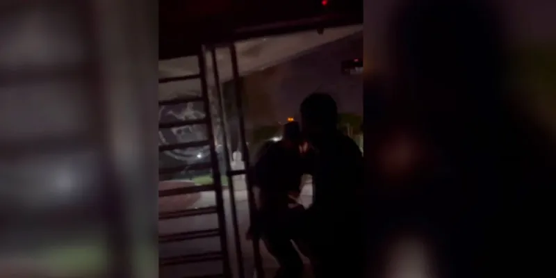 Milli Takım İran'da Ölümden Döndü! Çukurlara Sığındılar