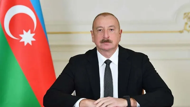 Aliyev: "Türkiye halkını PKK terör örgütünün kendini feshetme ve silah bırakma kararı dolayısıyla yürekten tebrik ediyor