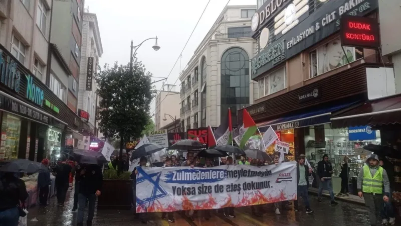 Bursa'da Filistin'e destek yürüyüşü düzenlendi