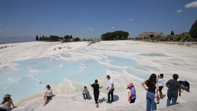 Nisan’da turizm rüzgârı: Geceleme sayısı 16 milyonu aştı