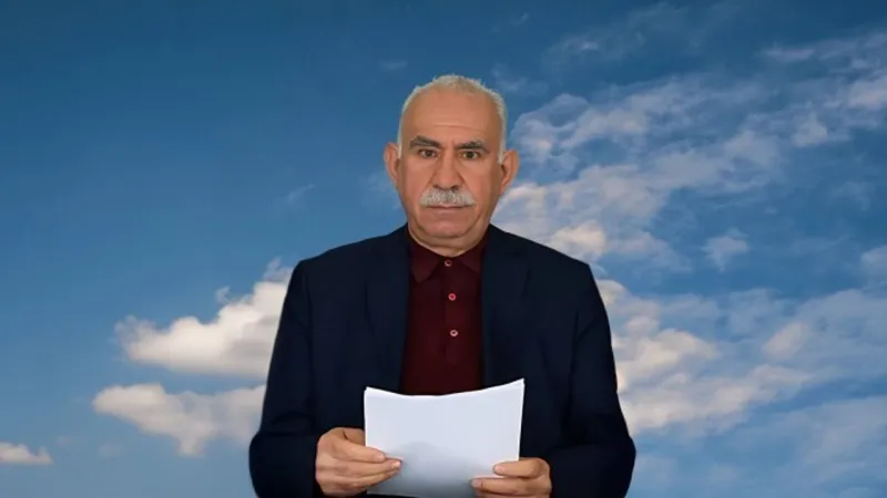 Öcalan'dan Demirtaş'a Şok Eleştiri! CHP'ye Kritik Uyarı!