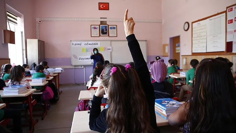 Okullar Ne Zaman Kapanıyor? İşte Karne Tarihi ve Tatil Detayları!