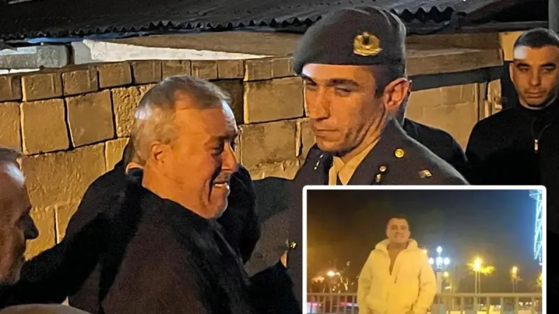 Şehit İlker Aykut'tan Yürek Yakan Son Mesaj! Babası Askerlere Sarıldı