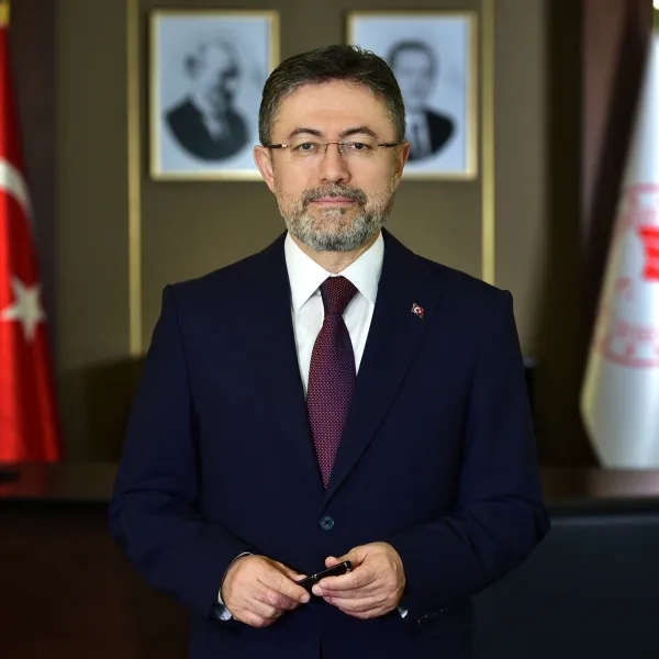Sürdürülebilir Tarım Zirvesi: Bakan Yumaklı'dan Kritik Açıklamalar!