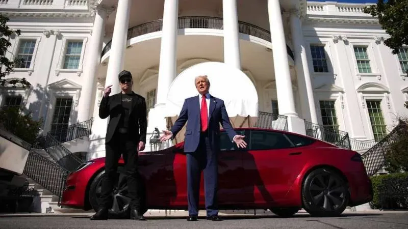 Trump-Musk gerilimi sürüyor: ABD Başkanı Tesla'sını satmayı düşünüyor