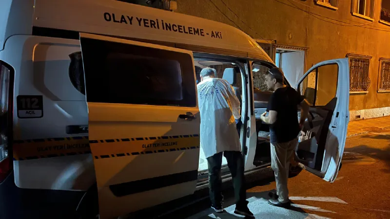 Yayılan koku ile ortaya çıktı; yalnız yaşadığı evinde ölü bulundu